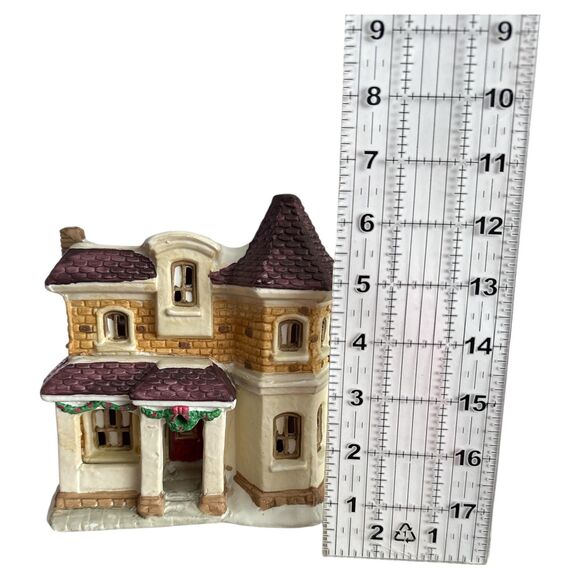 The Old Granville House of Bedford Falls | Illuminated Porcelain Building - Picture 7 of 11